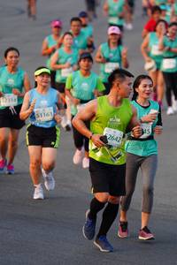 BIB: 52314, 51163, 2642
                            <button type="button" onclick="openModal(10511188)" class="btn btn-primary btn-sm float-right btn-popup" data-toggle="modal" data-target=".modal-high-quality">
                        <i class="fas fa-shopping-cart"></i> Add to Cart
                    </button>
                                            <button type="button" onclick="isThisMe(10511188, true)" class="btn btn-success btn-sm float-right btn-popup btn-isme hidden" data-toggle="tooltip" data-placement="bottom" title="นี่คือรูปของคุณใช่ไหม คลิกที่นี่เพื่อเอาเข้าอัลบั้ม">
                        <i class="fas fa-plus"></i> Add to album
                    </button>
                    <button type="button" onclick="isThisMe(10511188, false)" class="btn btn-warning btn-sm float-right btn-popup btn-isnotme hidden">
                        <i class="fas fa-ban"></i> Remove from album
                    </button>